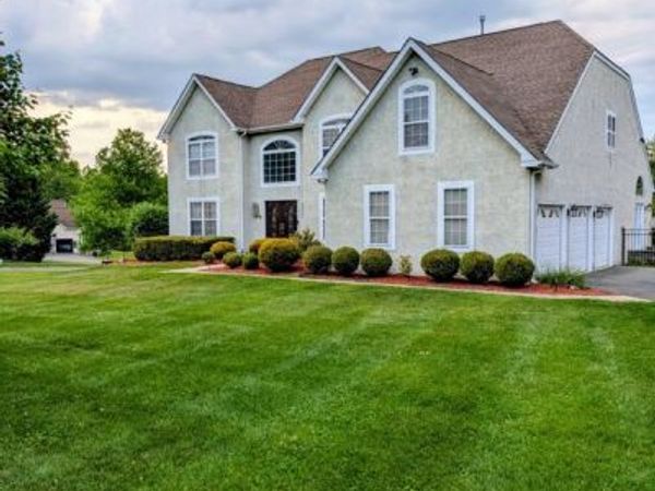 611 TALL PINES LANE , HORSHAM, PA 19044