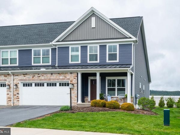 127 AEROPOINTE LANE, STATE COLLEGE, PA 16803