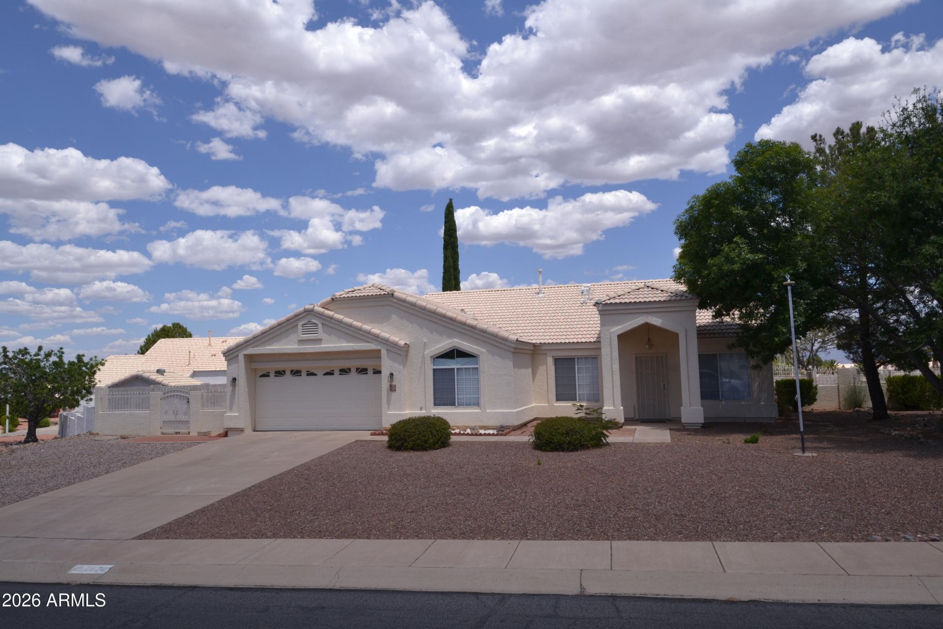 1320 Skyline Avenue, Sierra Vista, AZ 85635 Main Photo