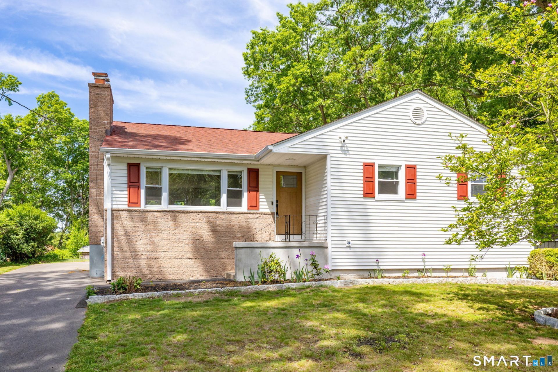 1024 Willard, Orange, CT 06477 Main Photo