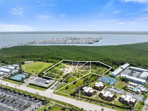 9475 S Ocean Drive, Jensen Beach, FL 34957