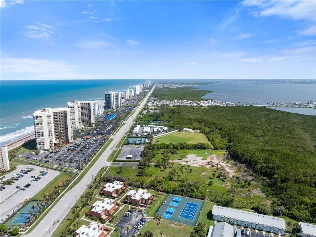 9475 S Ocean Drive, Jensen Beach, FL 34957 Photo