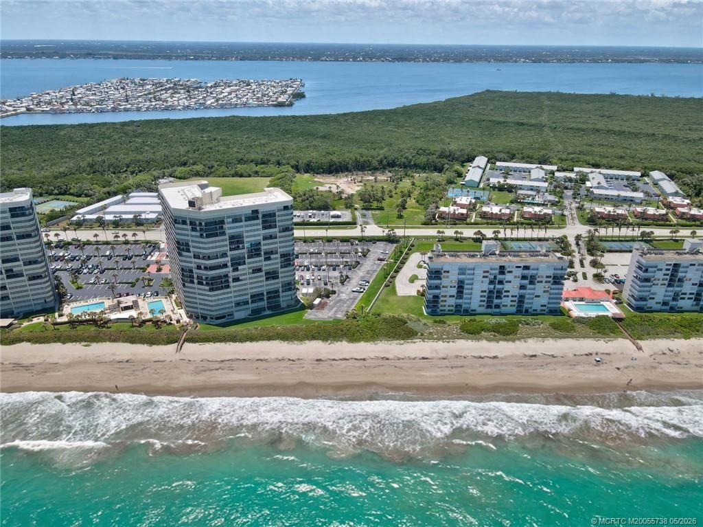 9475 S Ocean Drive, Jensen Beach, FL 34957 Photo
