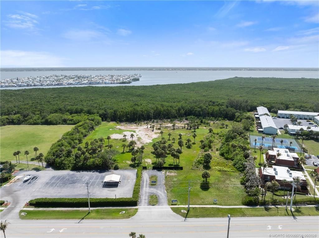 9475 S Ocean Drive, Jensen Beach, FL 34957 Photo