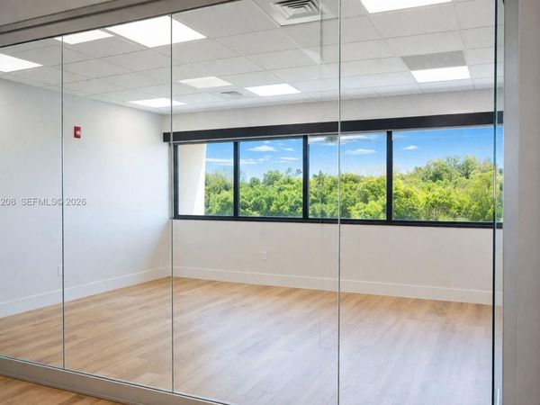 1541 Sunset Dr , Unit 303, Coral Gables, FL 33143