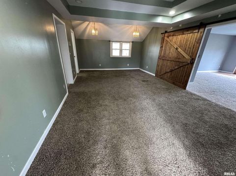 Main Photo