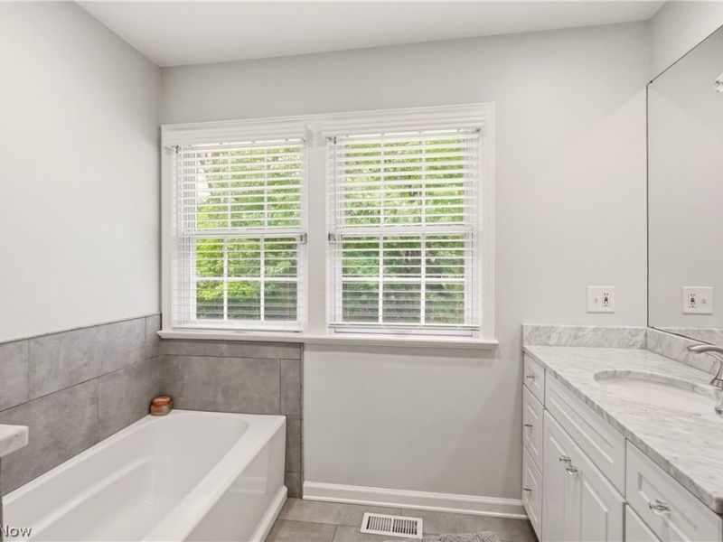 26901 N Woodland Road, Beachwood, OH 44122 Photo 20
