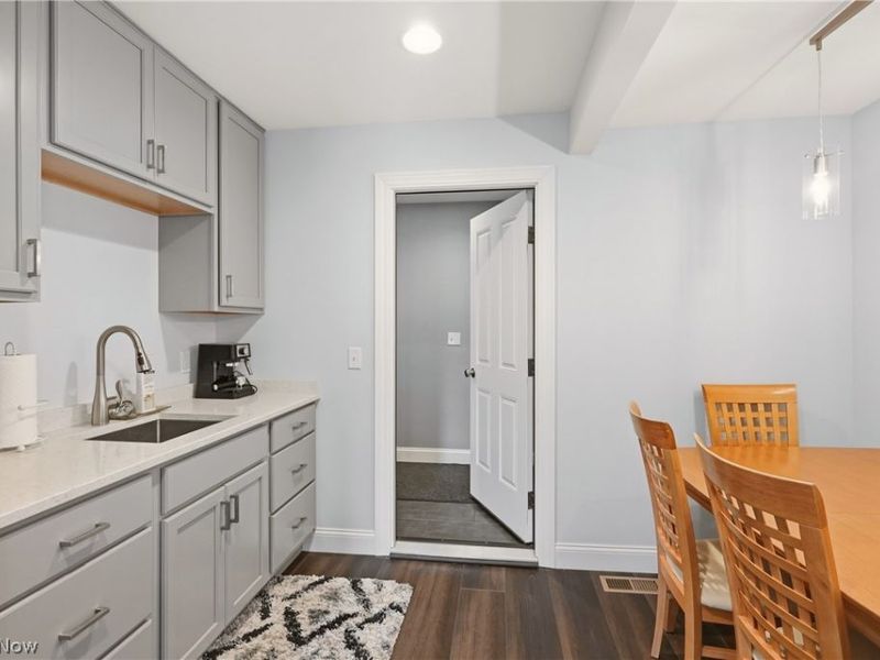 26901 N Woodland Road, Beachwood, OH 44122 Photo 25