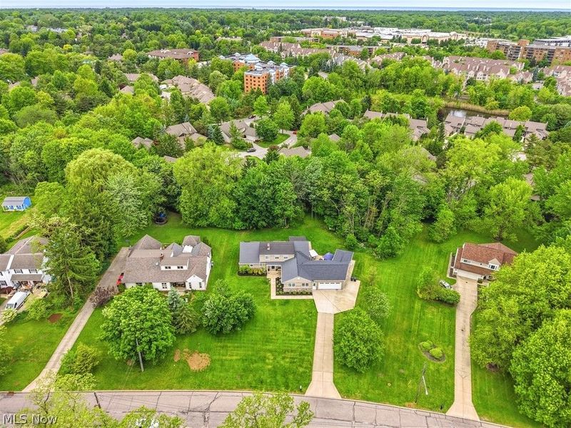 26901 N Woodland Road, Beachwood, OH 44122 Photo 49