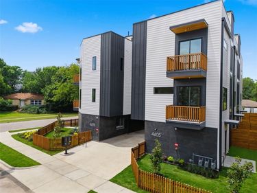 4605 Belmont Avenue, Unit 201, Dallas, TX 75204