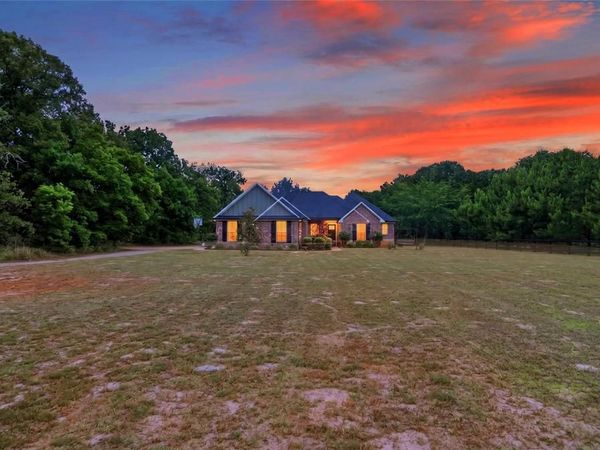 14676 County Road 424, Lindale, TX 75771