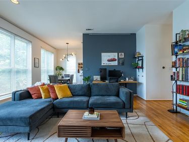 4030 Holland Avenue, Unit 8, Dallas, TX 75219