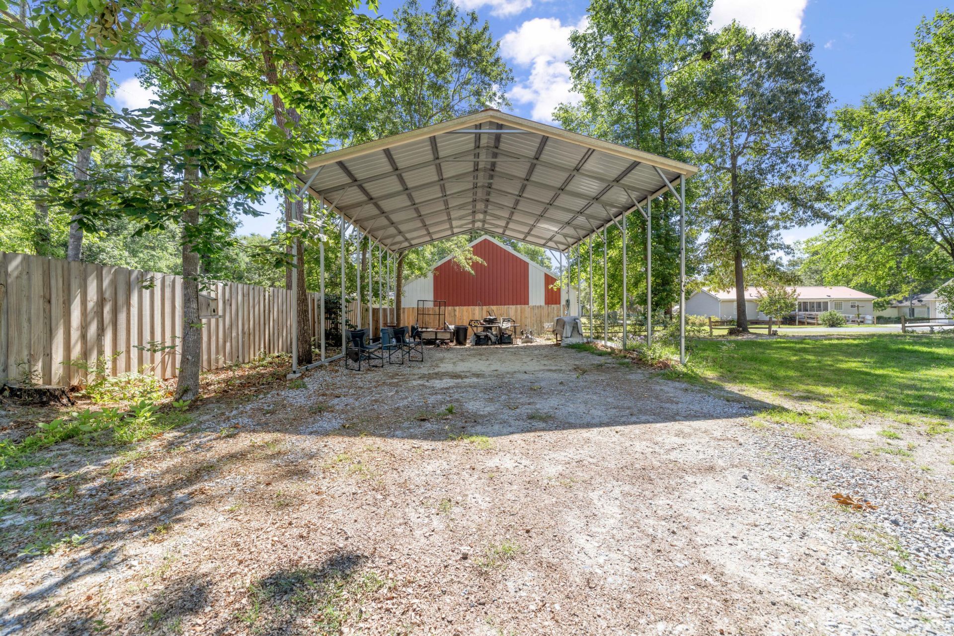 1040 Longpoint Road Photo 28