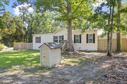 1040 Longpoint Road photo 4