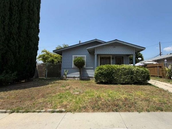 309 W Alhambra, Alhambra, CA 91801