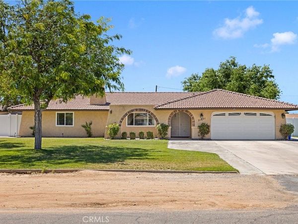 21671 Standing Rock, Apple Valley, CA 92307