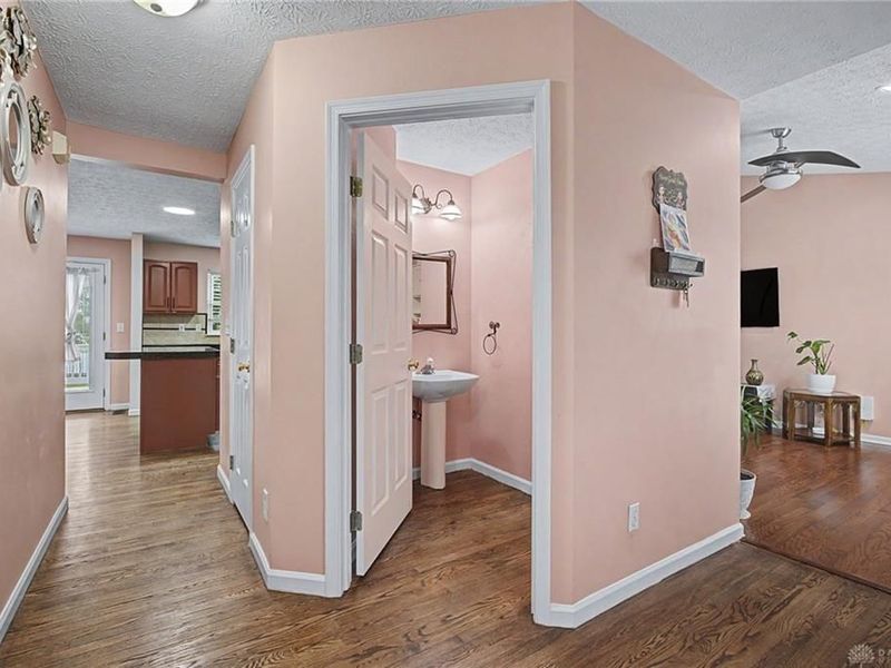 285 Crockett Drive, Springboro, OH 45066 Photo 9