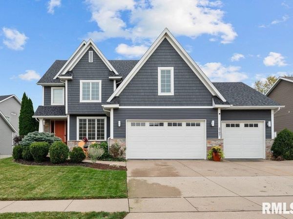 5197 WINGATE Court, Bettendorf, IA 52722