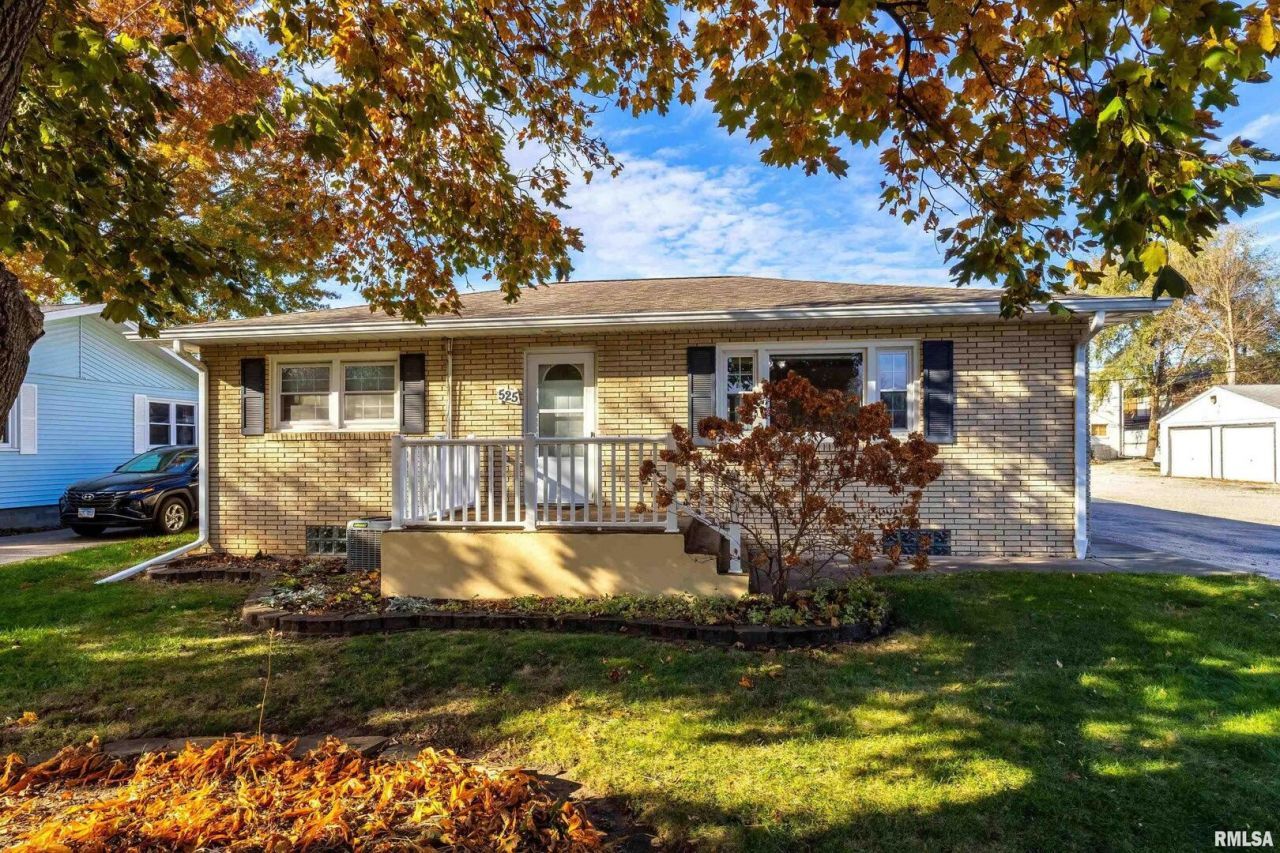 525 Green Court, Colona, IL 61241 Main Photo