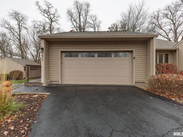 473 44TH Avenue Court, East Moline, IL 61244