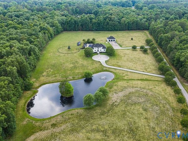 13446 Bradley Bridge Road, Chester, VA 23831