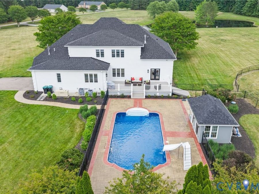 Property Image 95