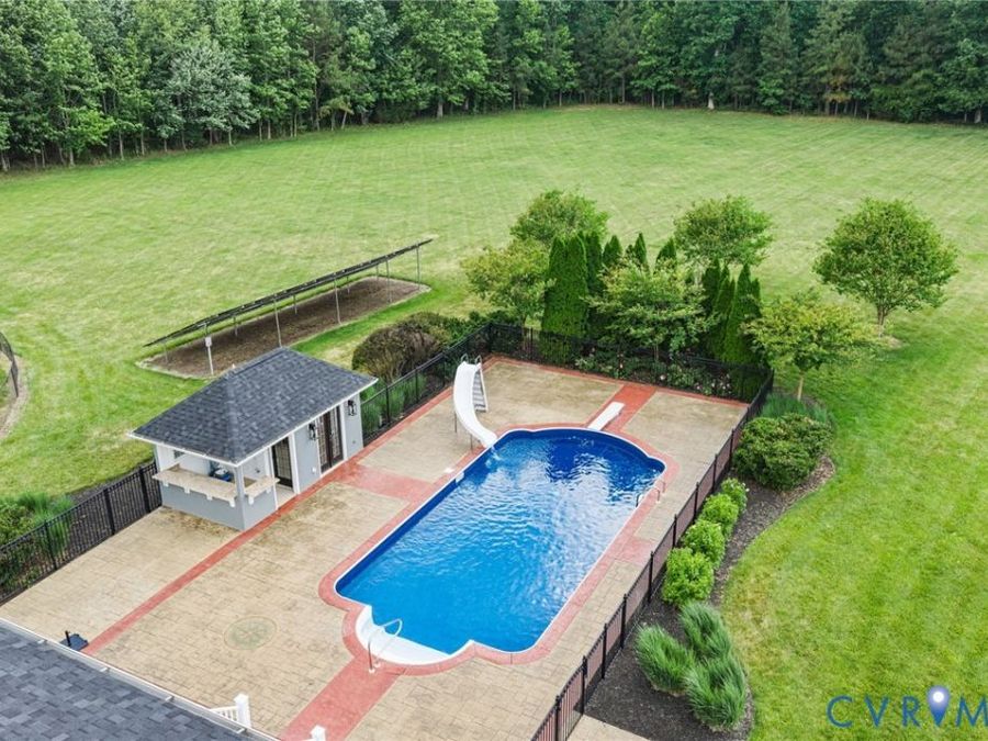 Property Image 99