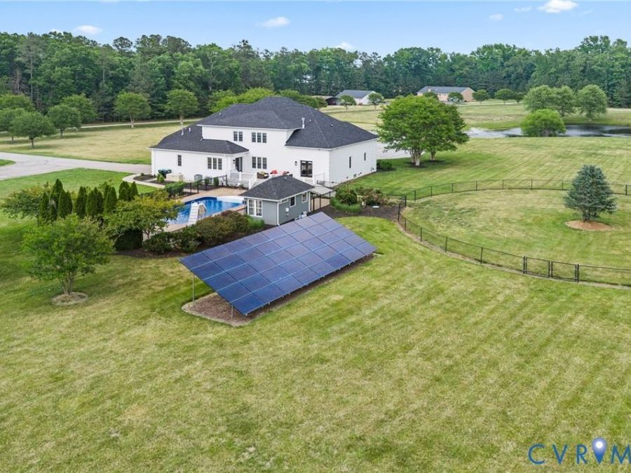 Property Image 100