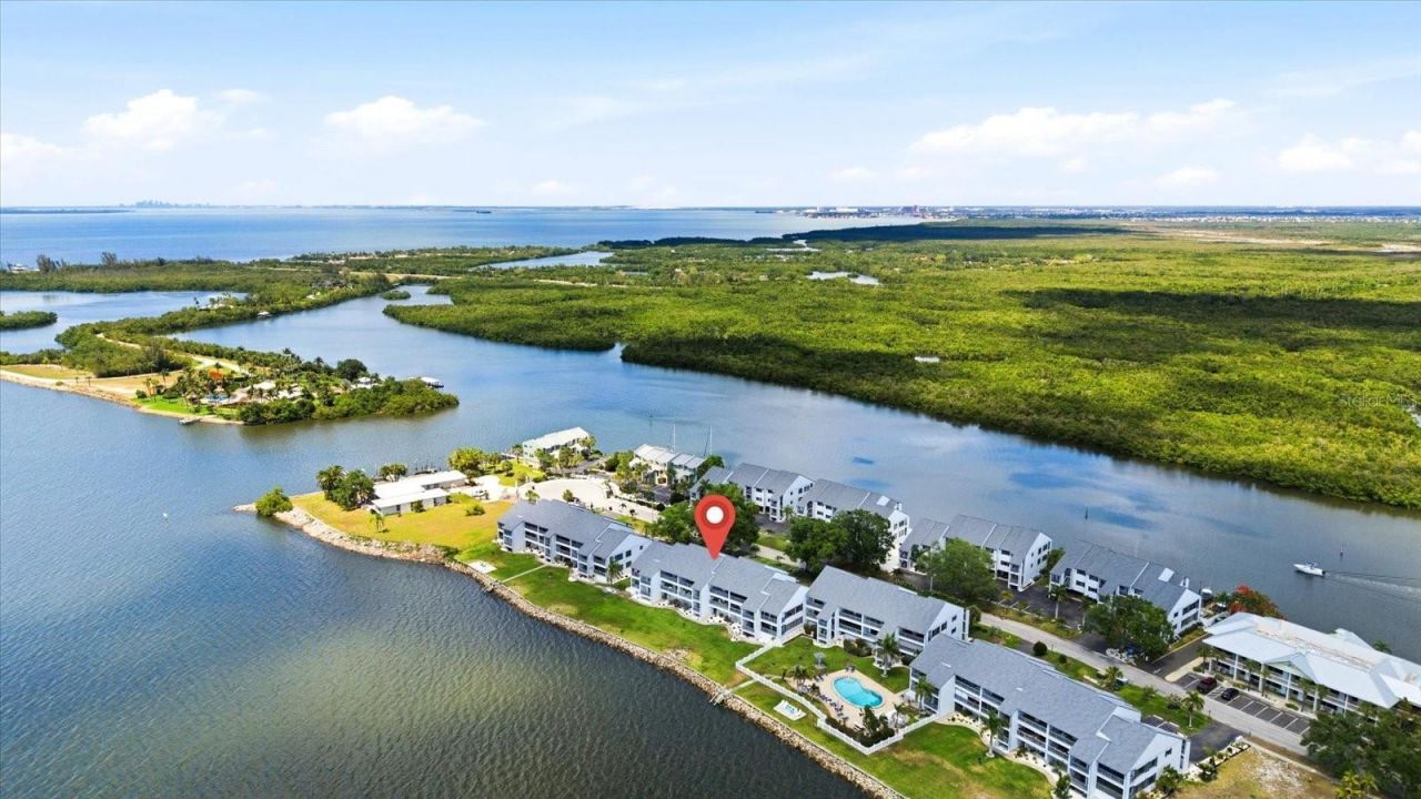 818 Bahia Del Sol Drive, Unit 28, Ruskin, FL 33570 Photo