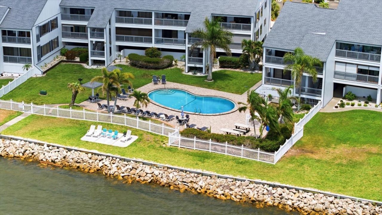 818 Bahia Del Sol Drive, Unit 28, Ruskin, FL 33570 Photo
