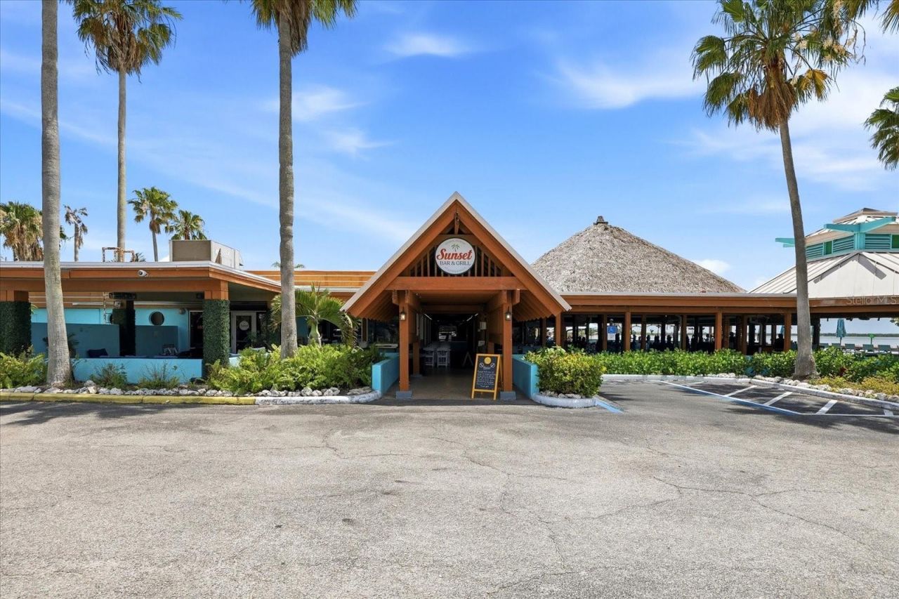 818 Bahia Del Sol Drive, Unit 28, Ruskin, FL 33570 Photo