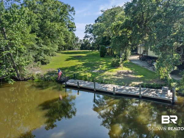 6145 Bayou Road, Mobile, AL 36605