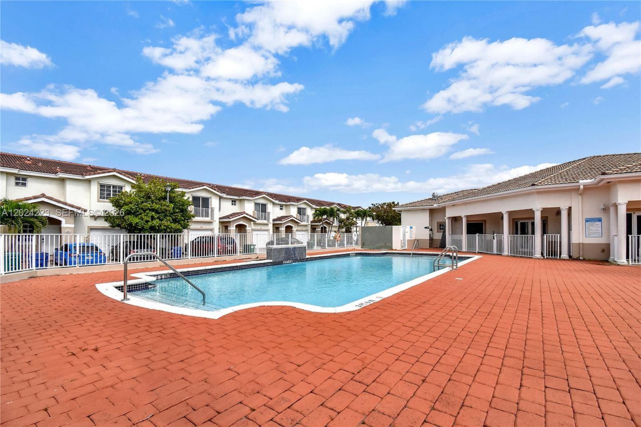 13958 SW 260th St, Unit 101, Homestead, FL 33032 Photo