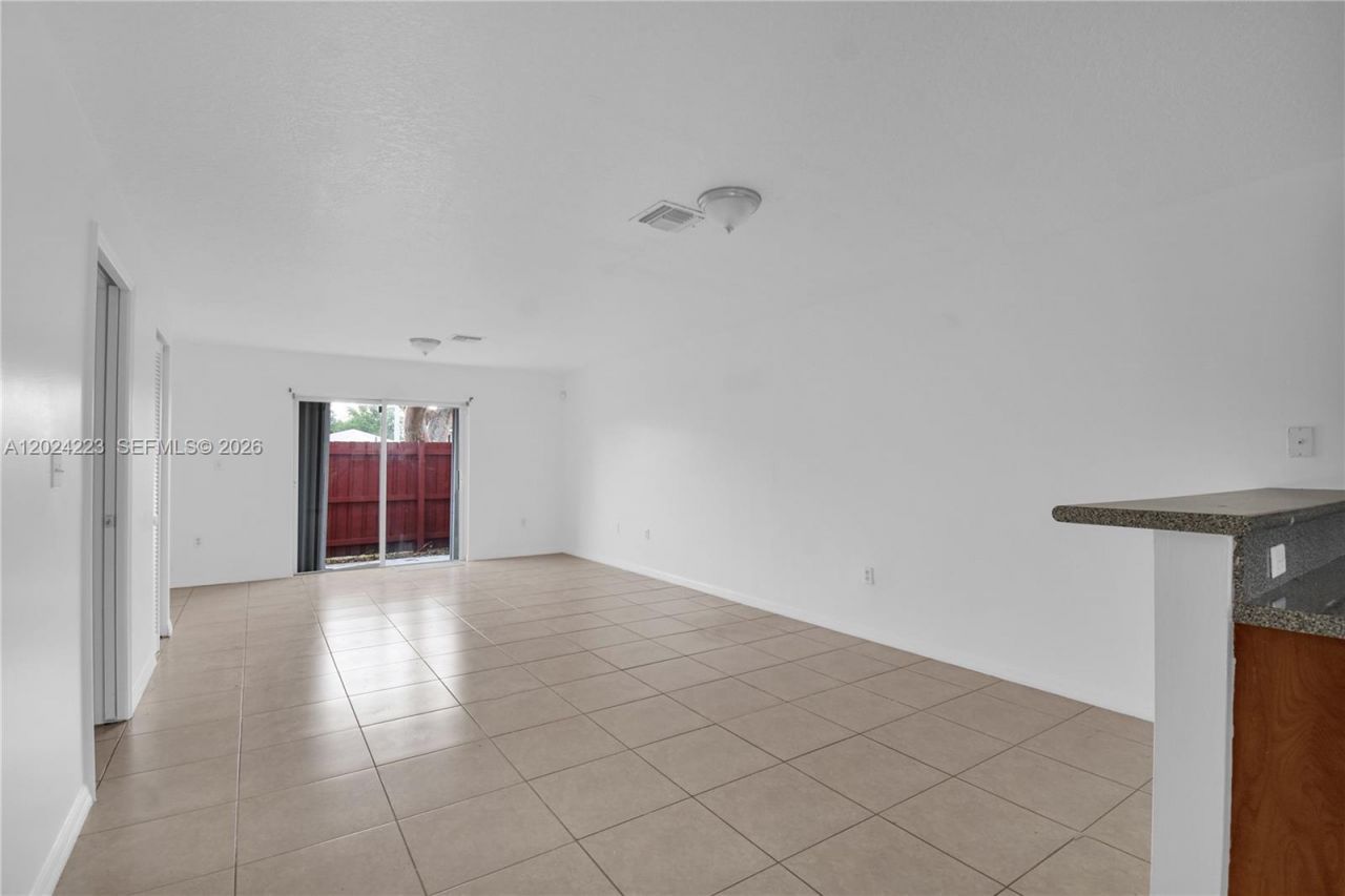 13958 SW 260th St, Unit 101, Homestead, FL 33032 Photo