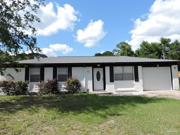 346 Quigley Ln, Pensacola, FL 32506