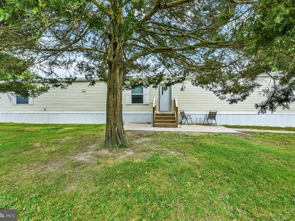 31 HEDGEROW HOLLOW ROAD, Unit 31, SMYRNA, DE 19977