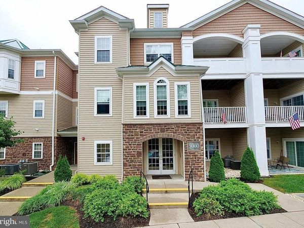 5000 VILLAGE WAY , Unit 5307, MARCUS HOOK, PA 19061