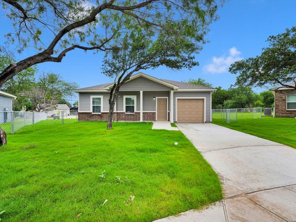 610 Villa Linda, San Antonio, TX 78237