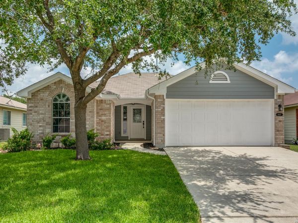 8407 CHALK HILL CV, Converse, TX 78109