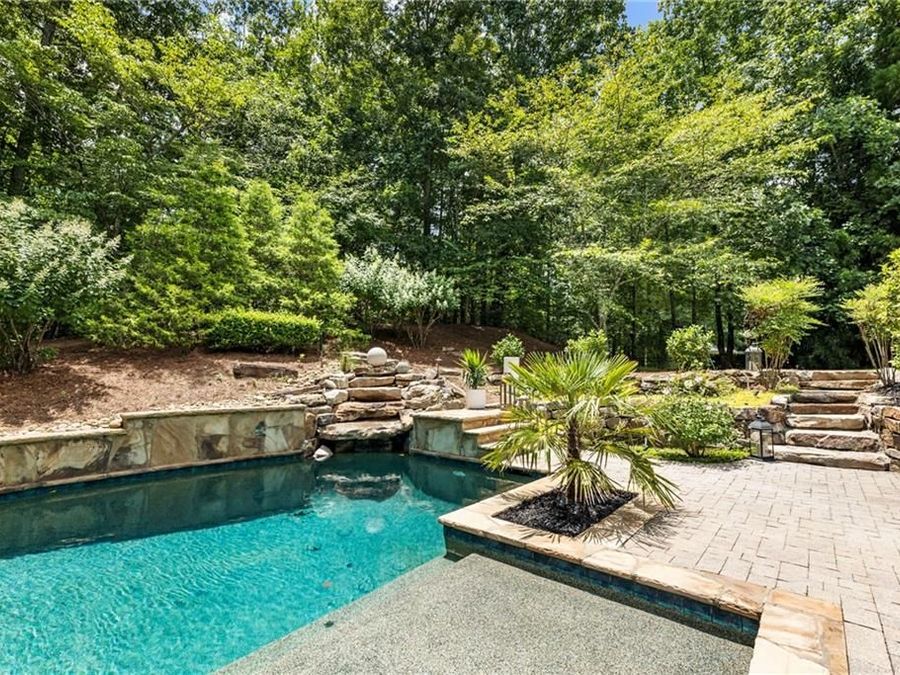 Property Image 93