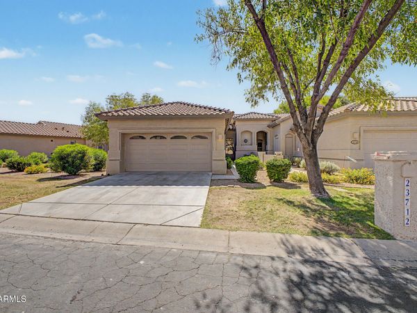 23712 S Pleasant Way, Sun Lakes, AZ 85248