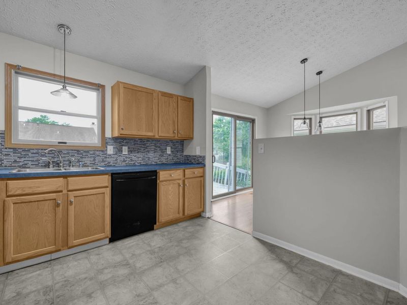 7761 Worley Drive, Blacklick, OH 43004 Photo 10