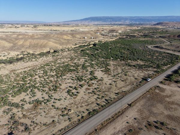 3849 Peach Valley Road , Delta, CO 81416