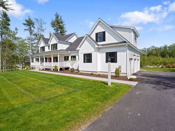 32 Colby Farm Road, Chester, NH 03036