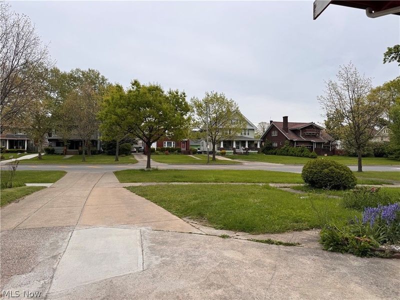 3306 West Boulevard, Cleveland, OH 44111 Photo 7