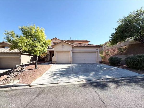 10621 Olivebranch Avenue , Las Vegas, NV 89144