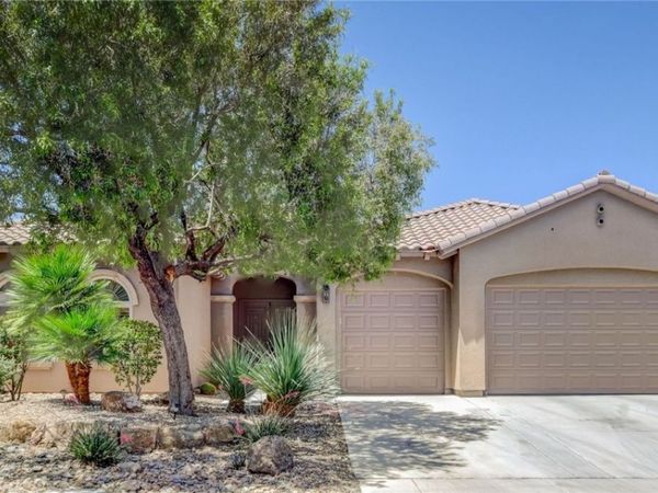 7521 Java Sparrow Street, North Las Vegas, NV 89084