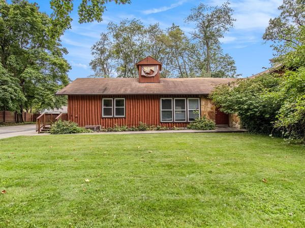 1316 Knollwood Avenue, Kalamazoo, MI 49006
