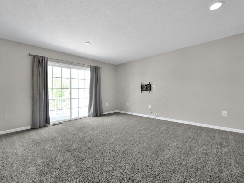 5558 Crystal Falls Street, Dublin, OH 43016 Photo 8
