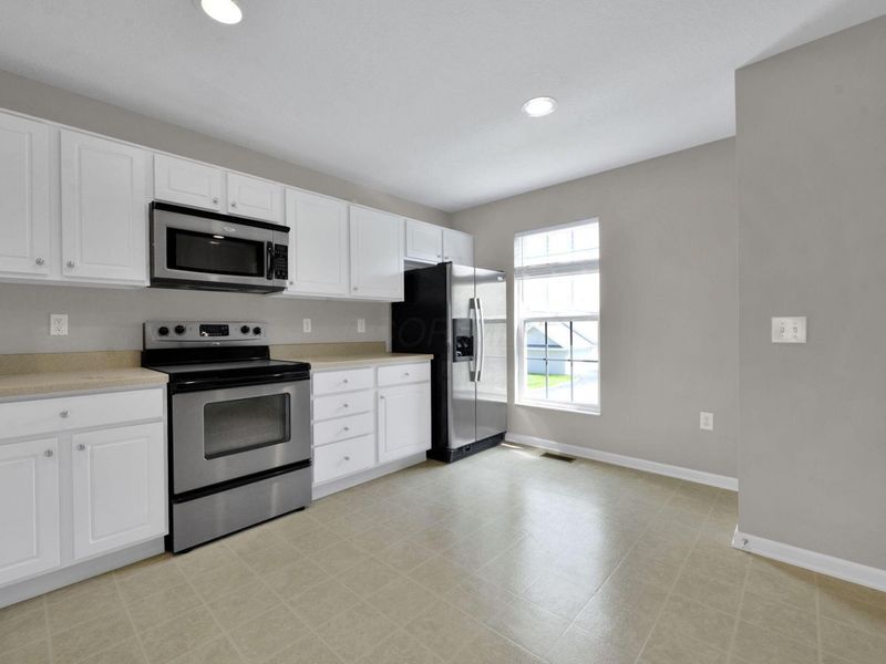 5558 Crystal Falls Street, Dublin, OH 43016 Photo 9